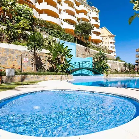 Spacious Near Puerto Banus