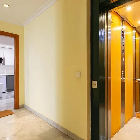 Spacious Near Puerto Banus *