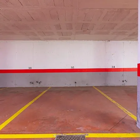 Spacious Near Puerto Banus Apartment Marbella