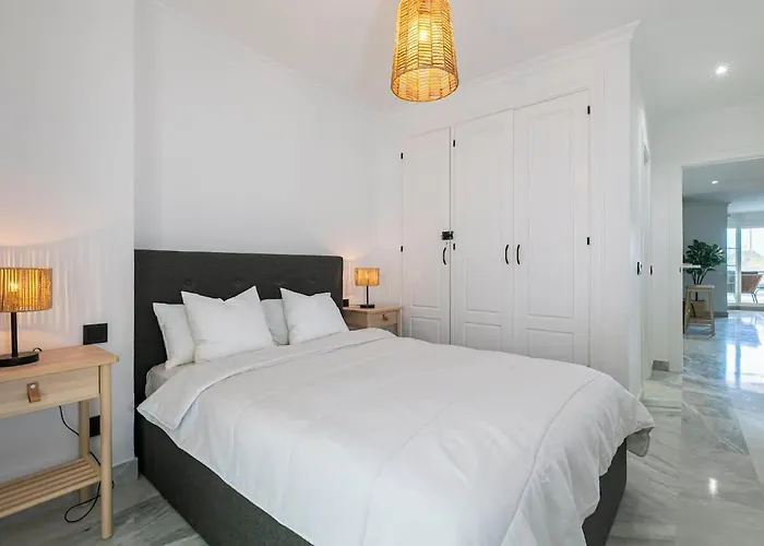 Spacious Near Puerto Banus *