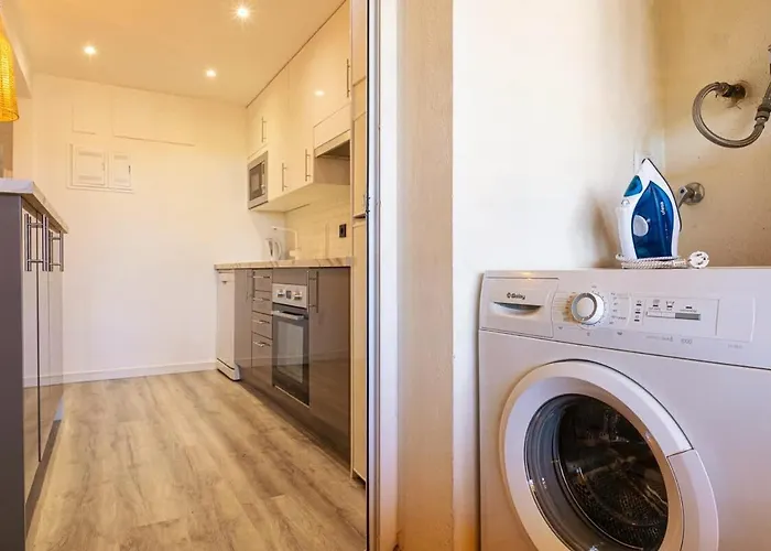 Spacious Near Puerto Banus * Marbella