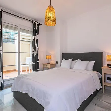 公寓 Spacious Near Puerto Banus